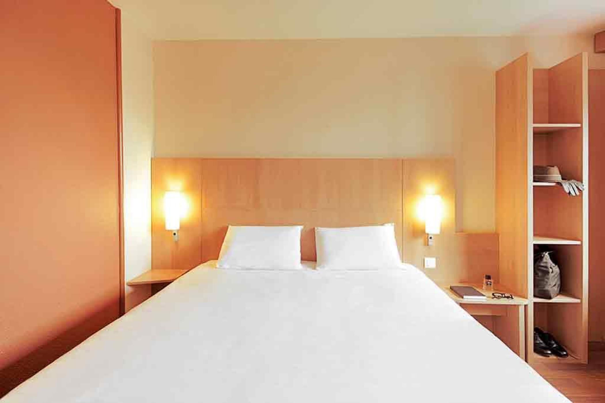 Ibis Madrid Calle Alcala Екстериор снимка
