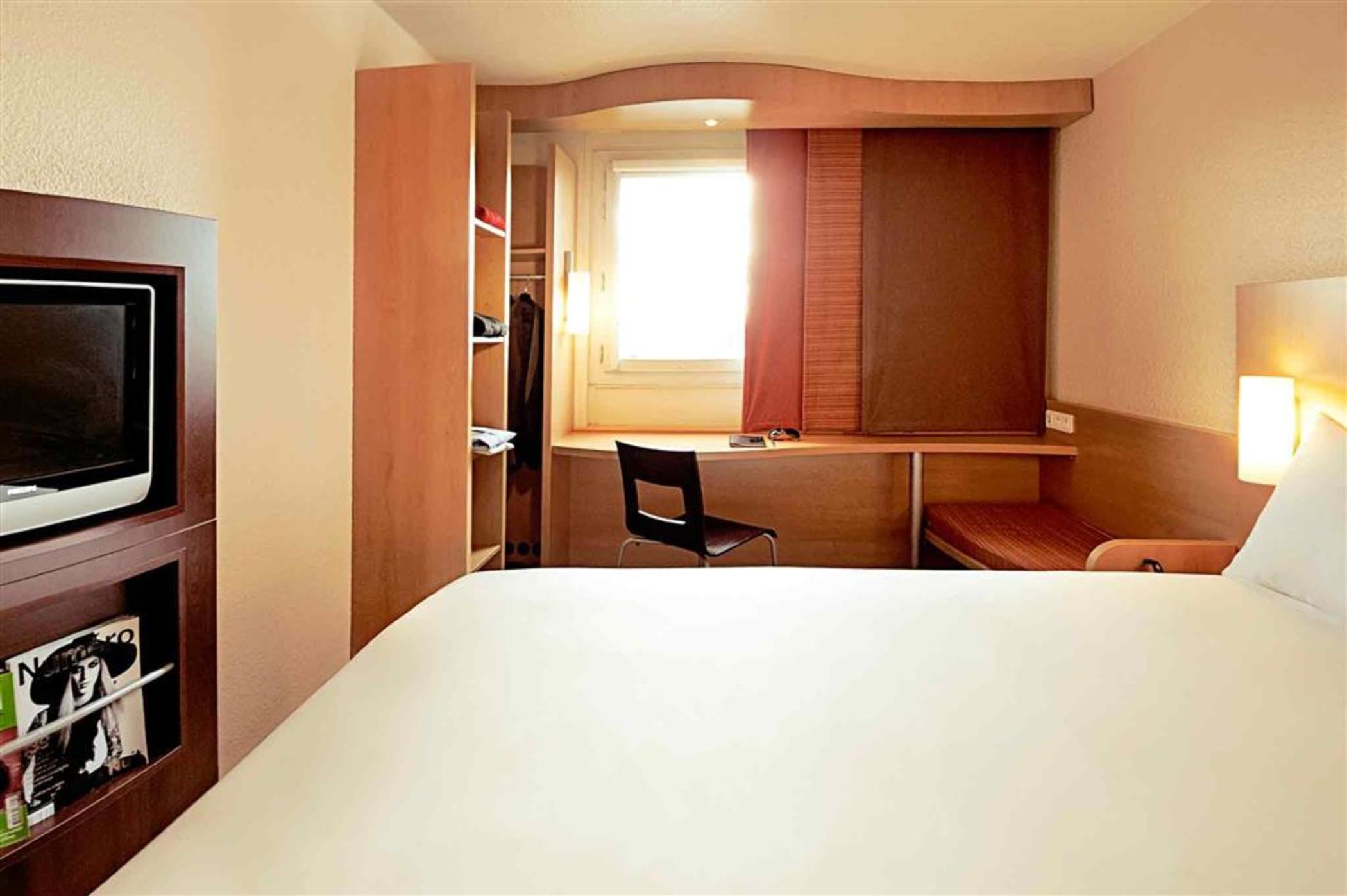 Ibis Madrid Calle Alcala Екстериор снимка