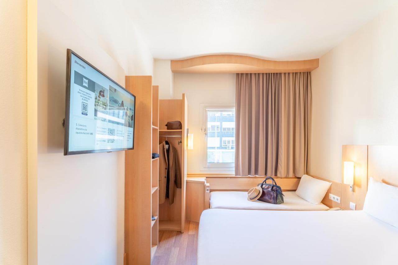 Ibis Madrid Calle Alcala Екстериор снимка