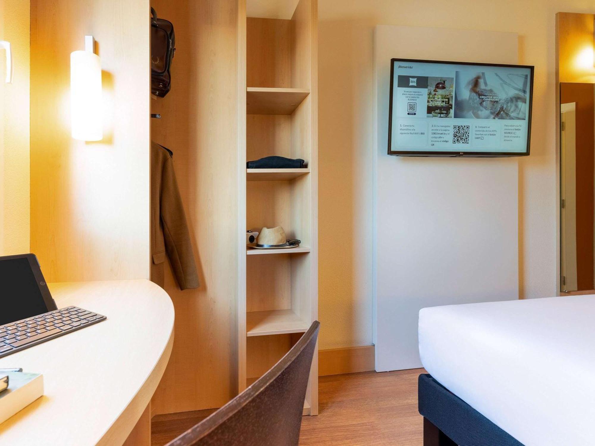 Ibis Madrid Calle Alcala Екстериор снимка