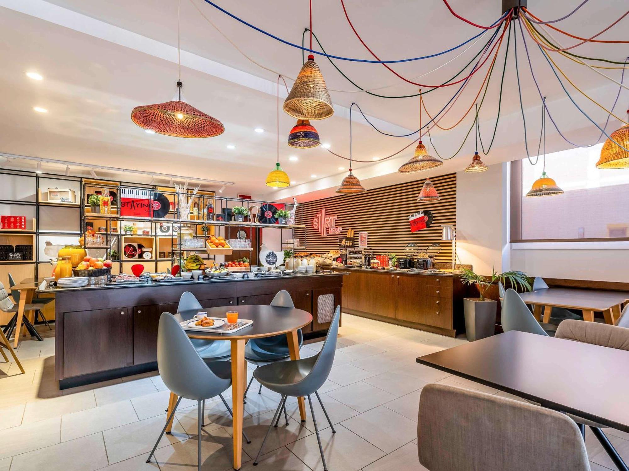 Ibis Madrid Calle Alcala Екстериор снимка